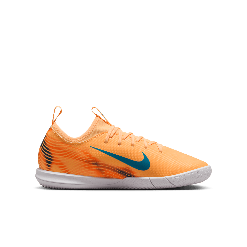 Youth Vapor 16 Academy " Kylian Mbappe" IC