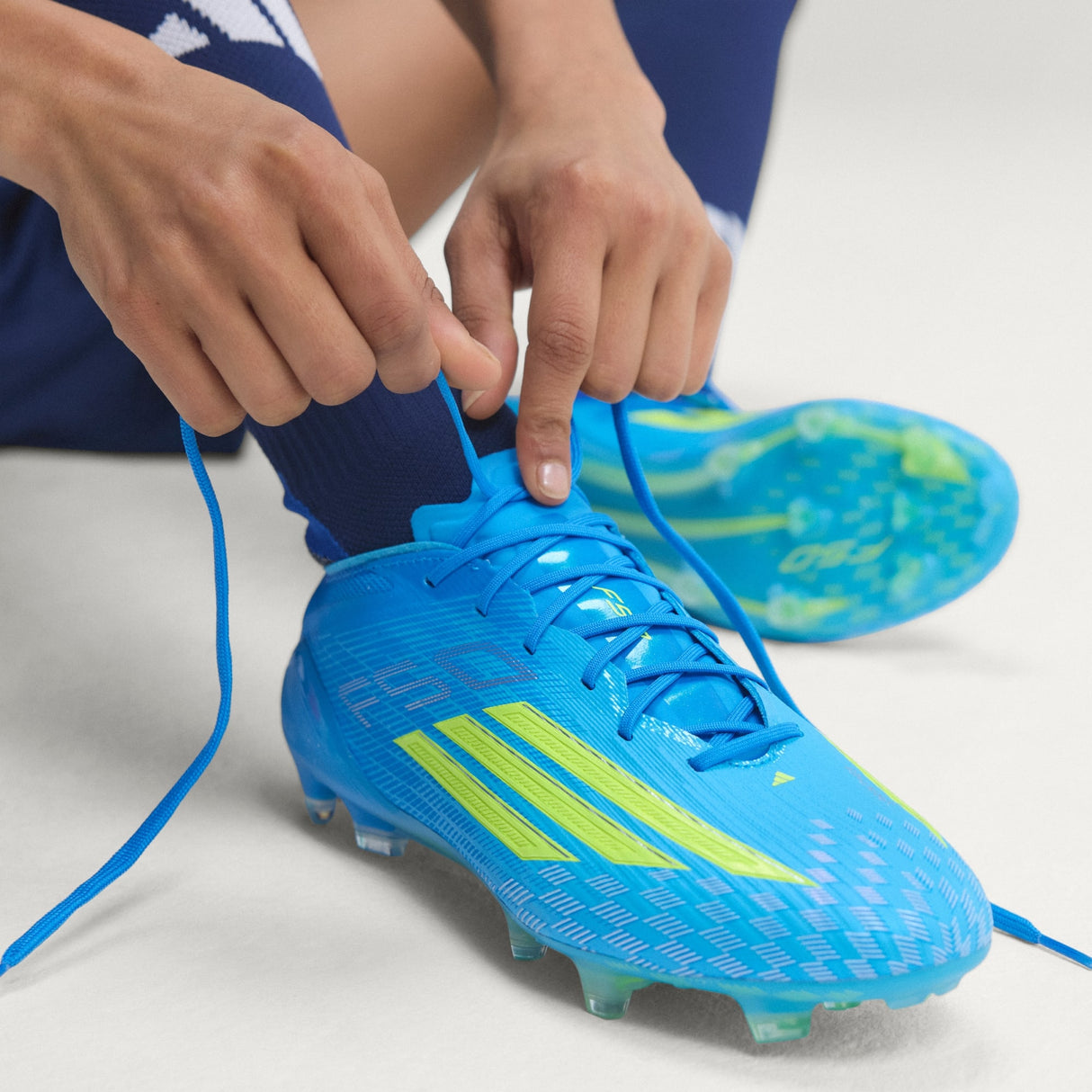 F50 Elite FG