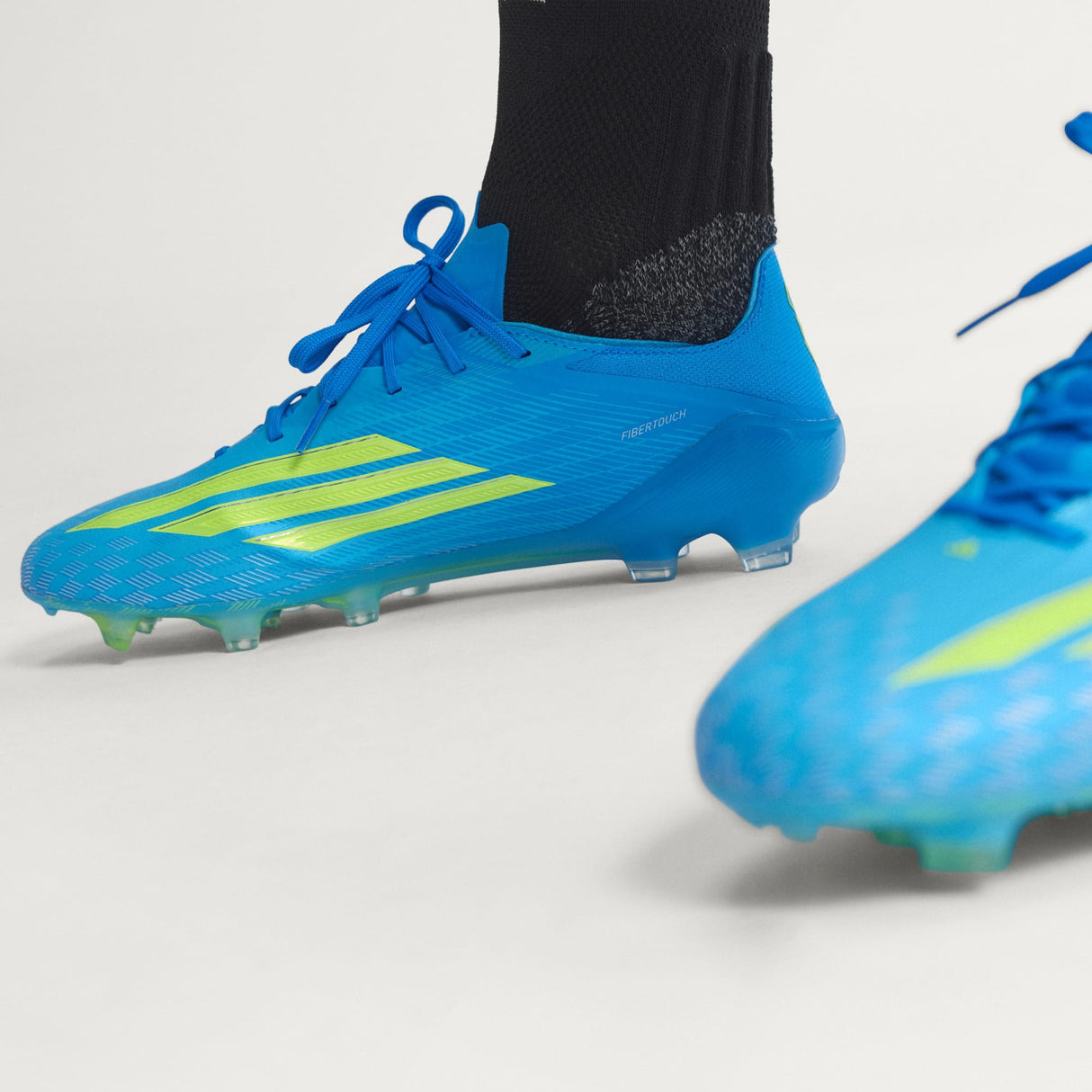 F50 Elite FG