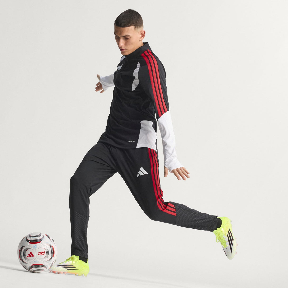 F50 Elite FG