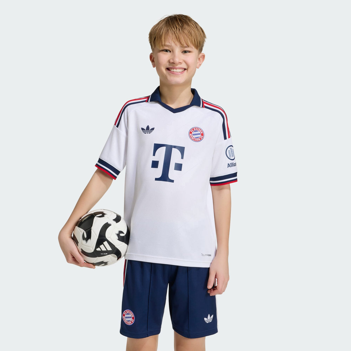 Youth FC Bayern Munich 2026/27 Away