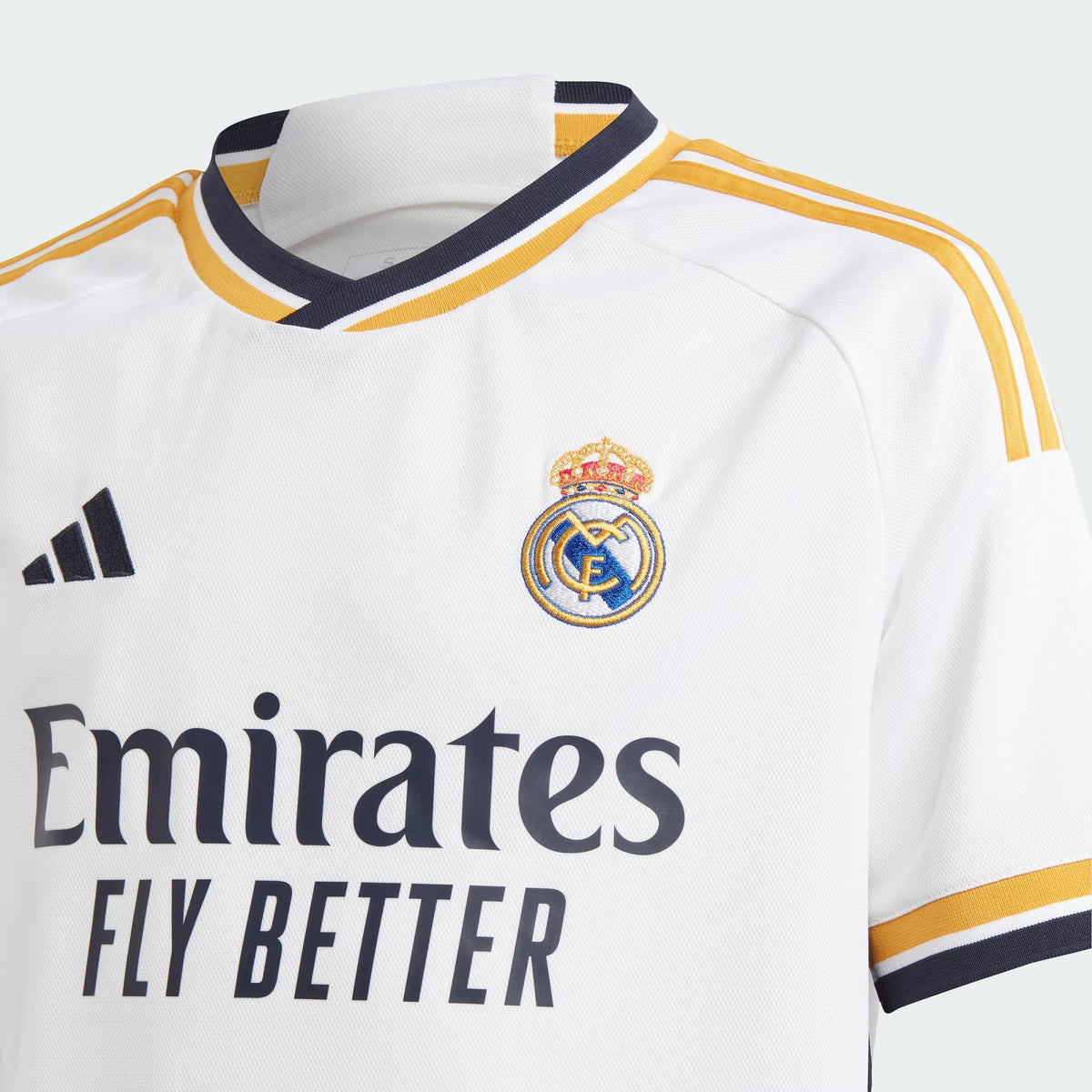 Real Madrid (Away 2013/14)  Football shirts, Real madrid shirt, Real madrid