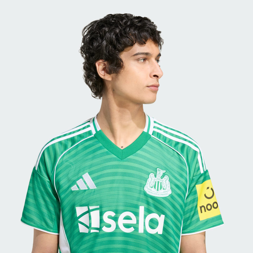 Newcastle United 2025/26 Away Jersey