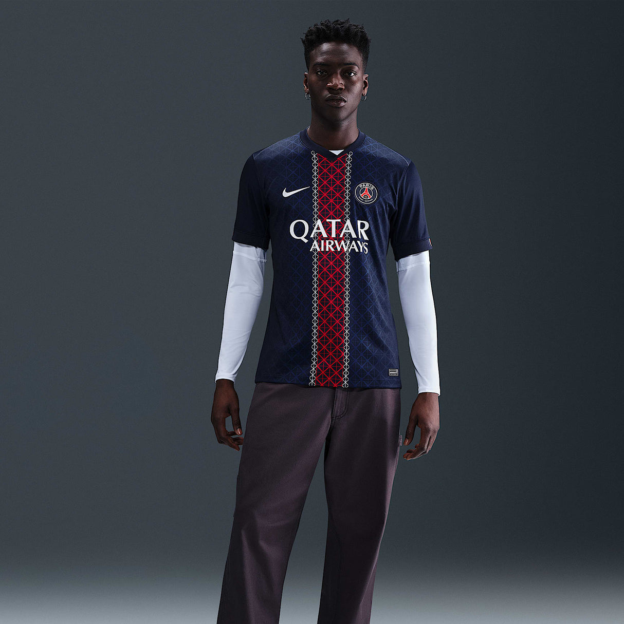 Paris Saint-Germain 2025/26 Stadium Home Jersey