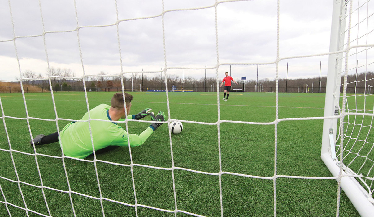 DELUXE EUROPEAN CLUB SOCCER GOAL