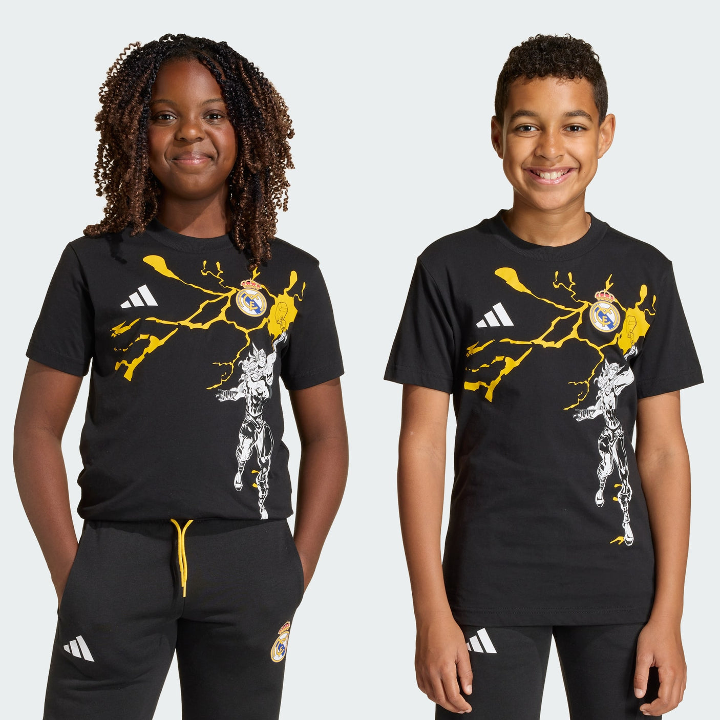 Youth Real Madrid Avengers T-Shirt