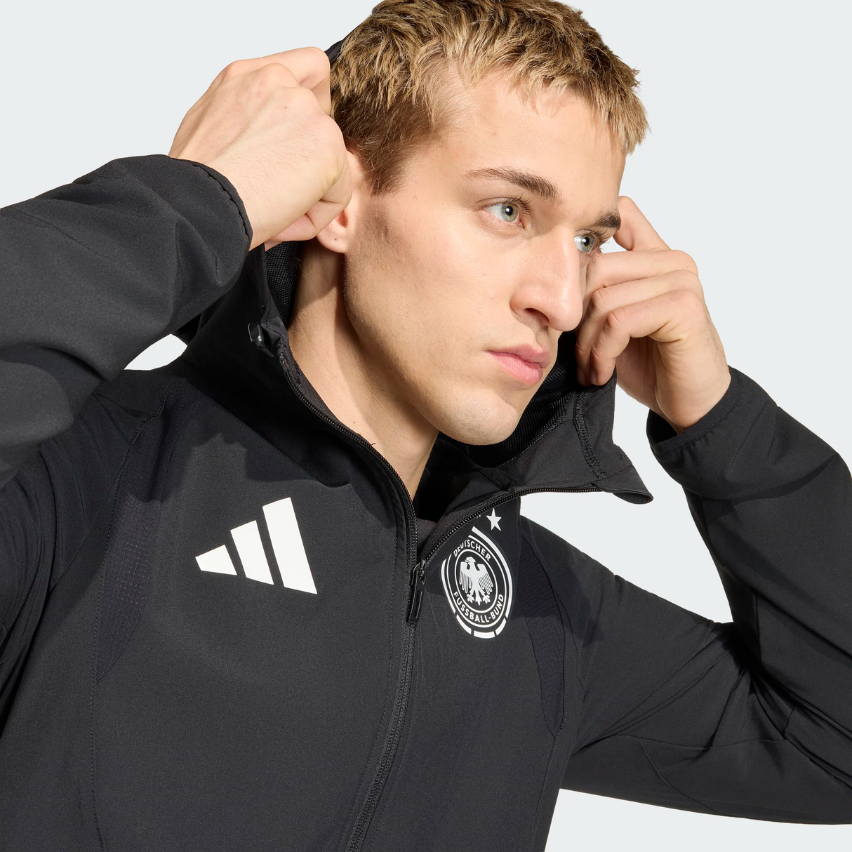 Germany Tiro Windbreaker