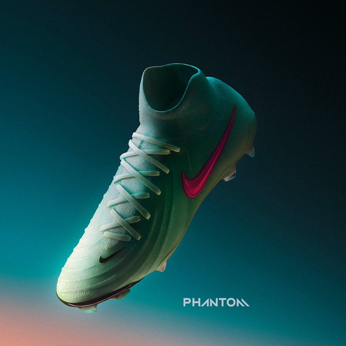 NIKE PHANTOM