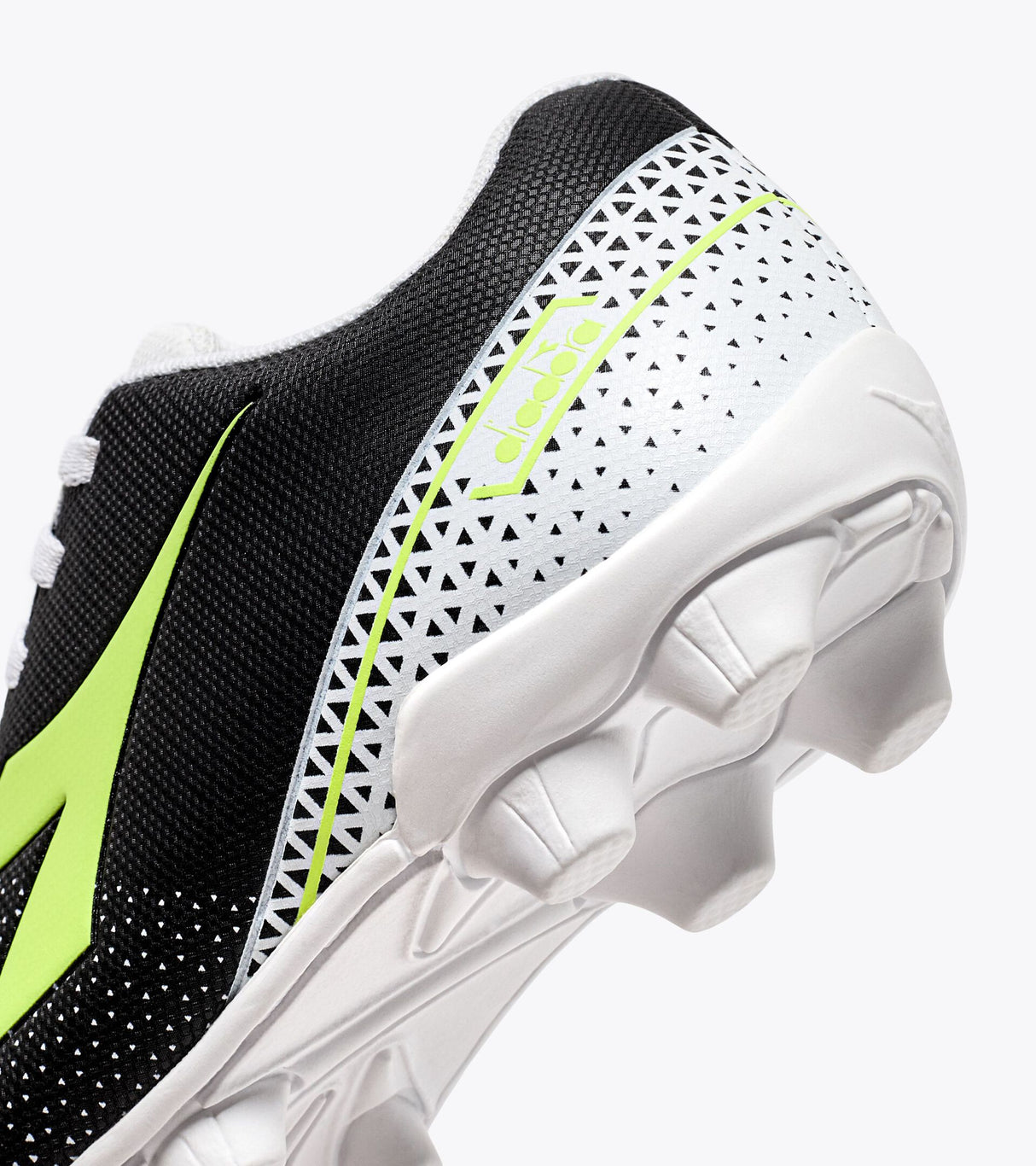 Junior Pichichi 6 MD/FG [Black/Volt/White]