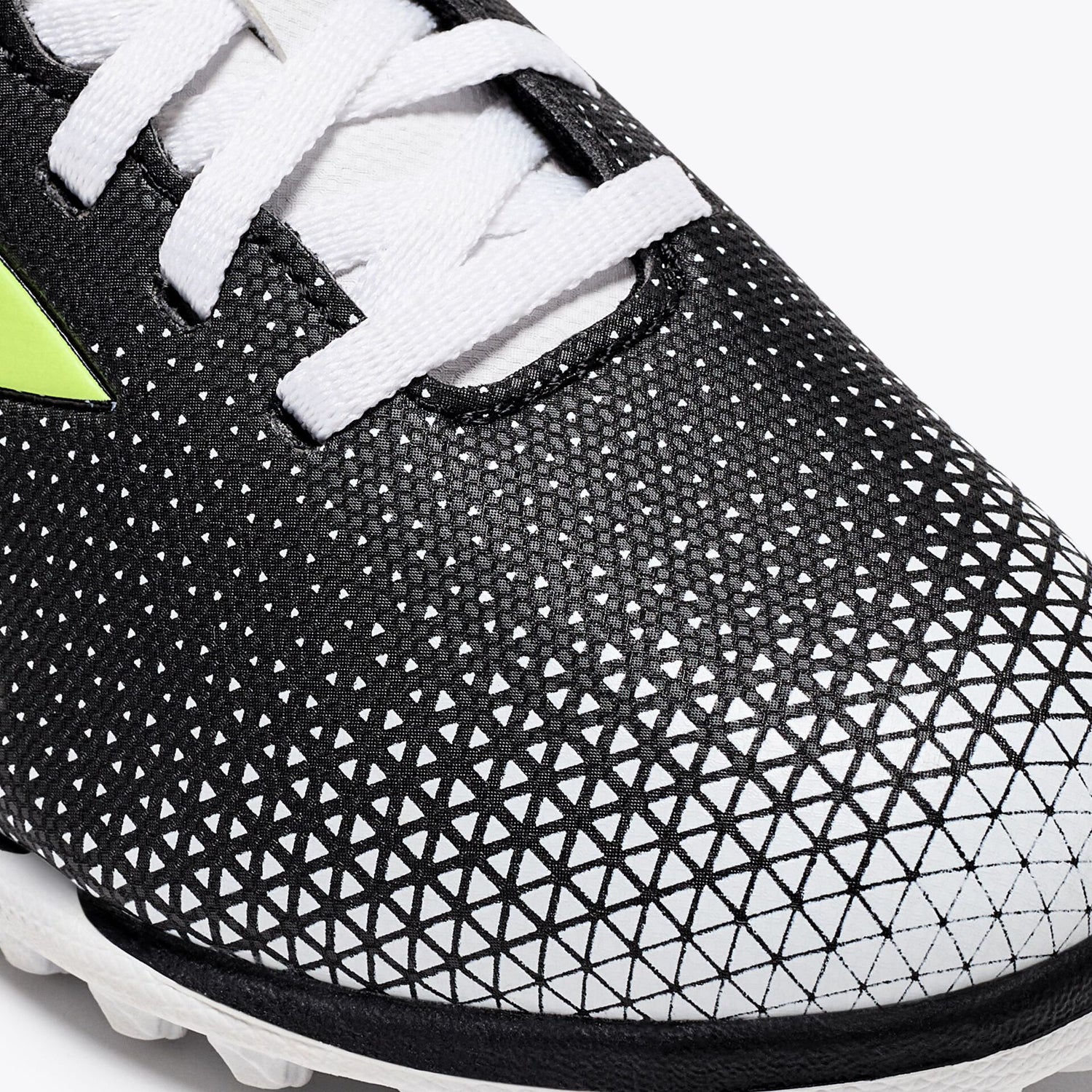 Junior Pichichi 6 TF [Black/Volt/White]