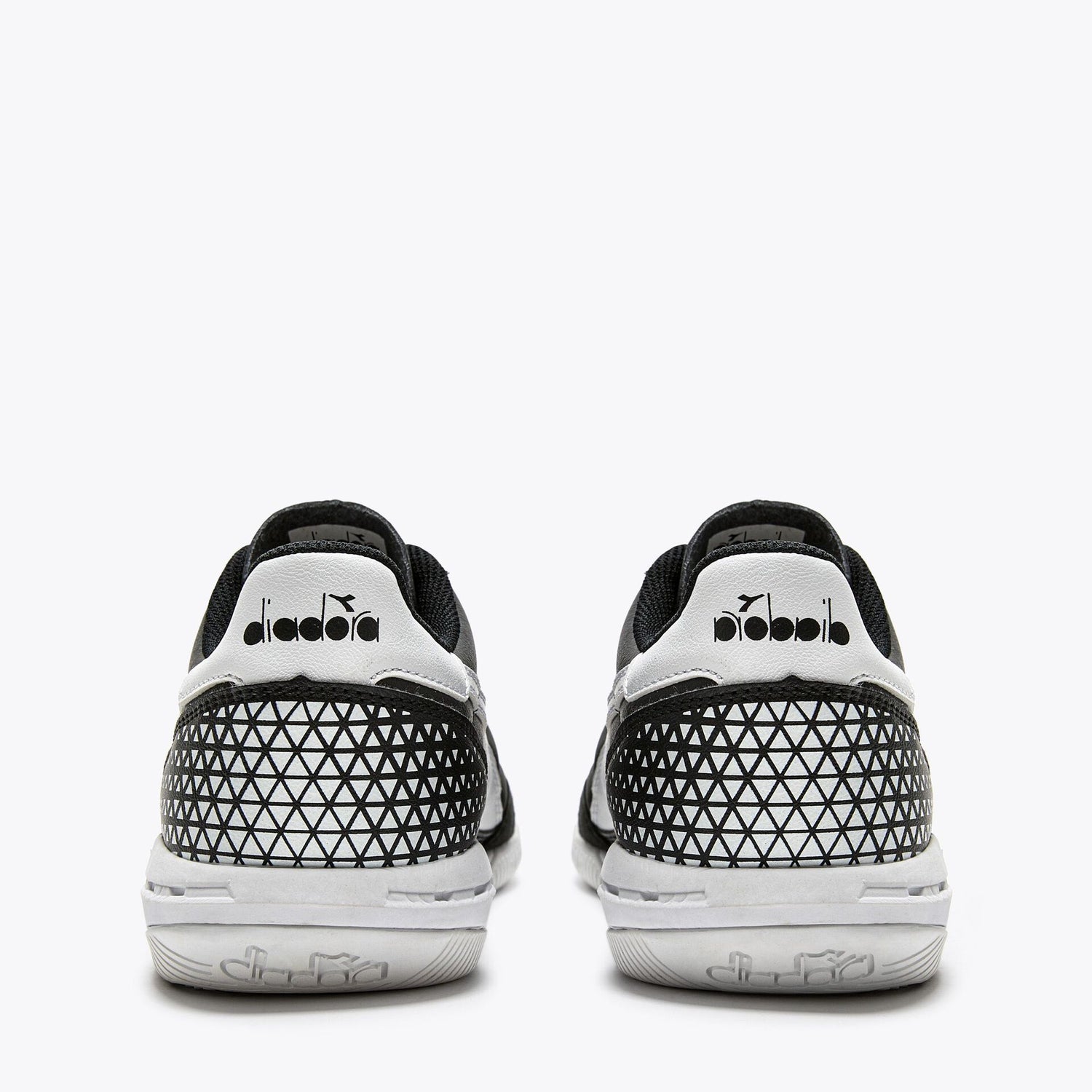 Diadora Calcetto GR LT ID [Black/White]