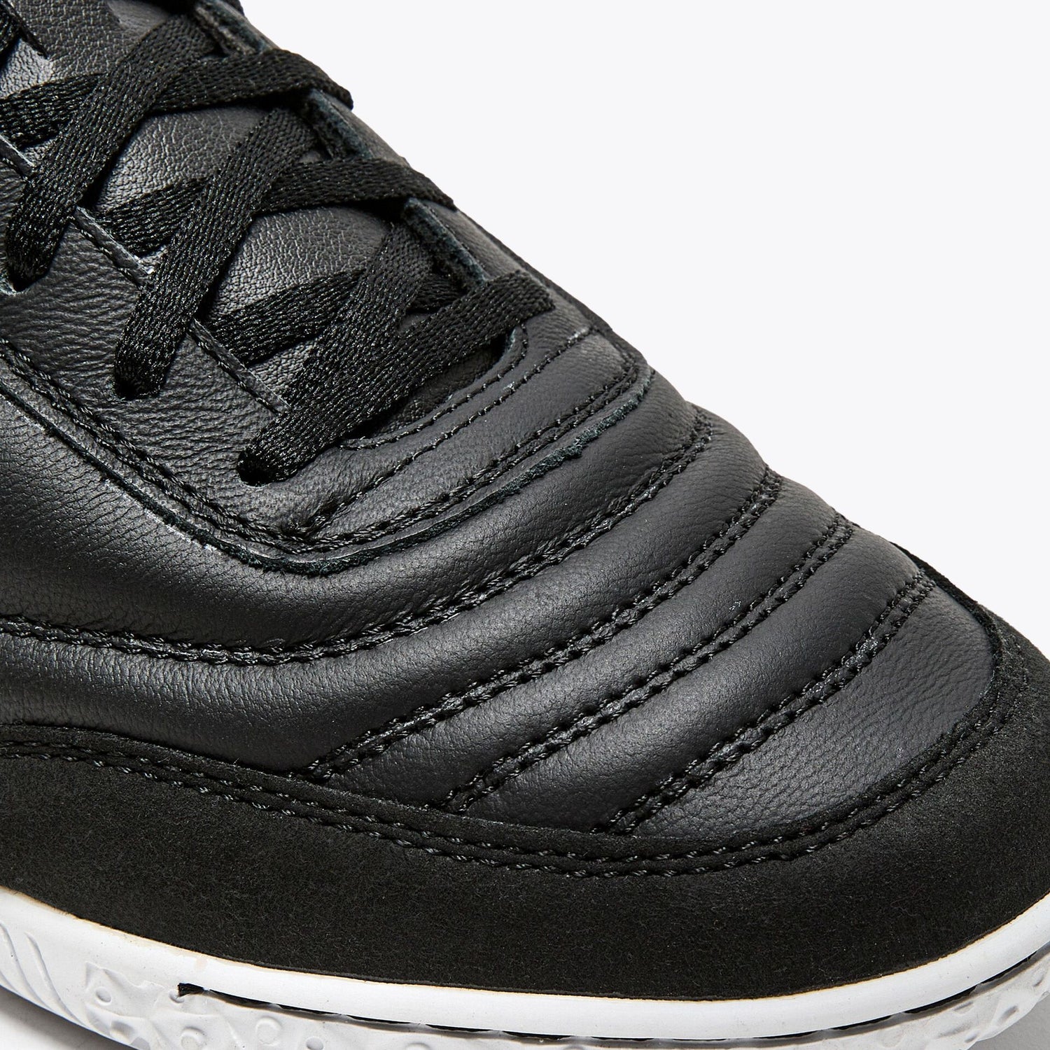 Diadora Calcetto GR LT ID [Black/White]