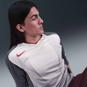 Total 90 Jersey [Lt Graphite/Sail/Gym Red]