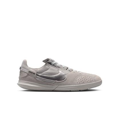 Junior Nike Streetgato IC [Light Smoke Grey/Metallic Silver]
