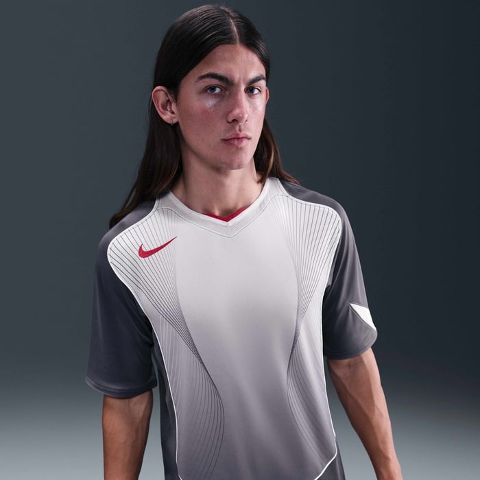 Total 90 Jersey [Lt Graphite/Sail/Gym Red]