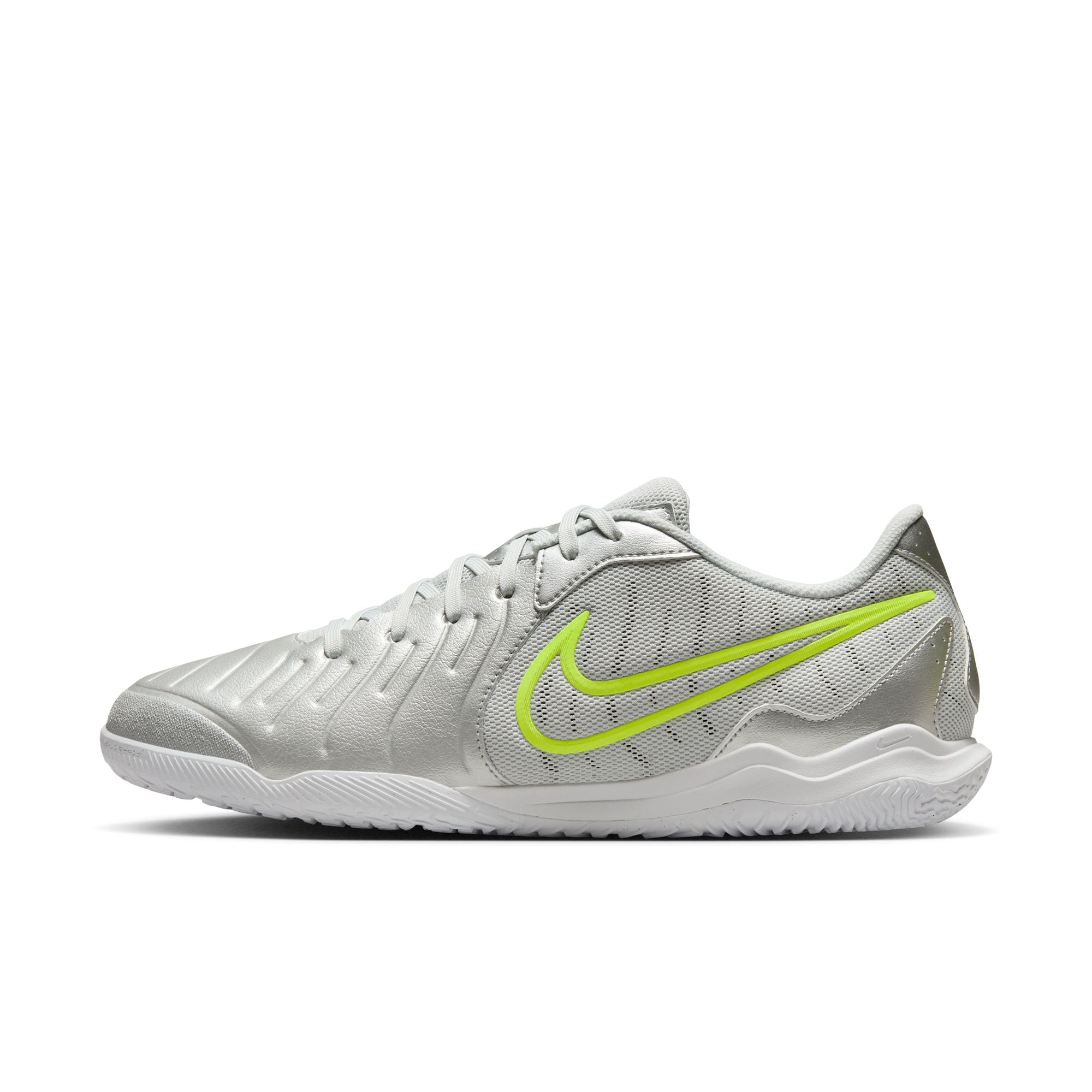 新品☆Nike Tiempo レジェンド10　アカデミーアイシー Tiempo Legend 10 Academy IC [Metallic Silver/White/Volt] – Tursi