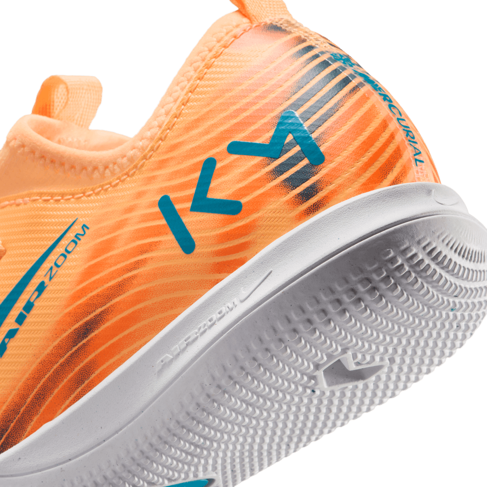 Youth Vapor 16 Academy " Kylian Mbappe" IC
