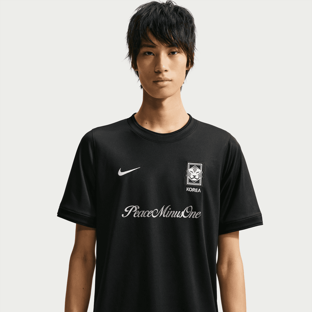 South Korea x PEACEMINUSONE Academy Pro Top