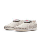 Jordan Tiempo Streetgato SE IC