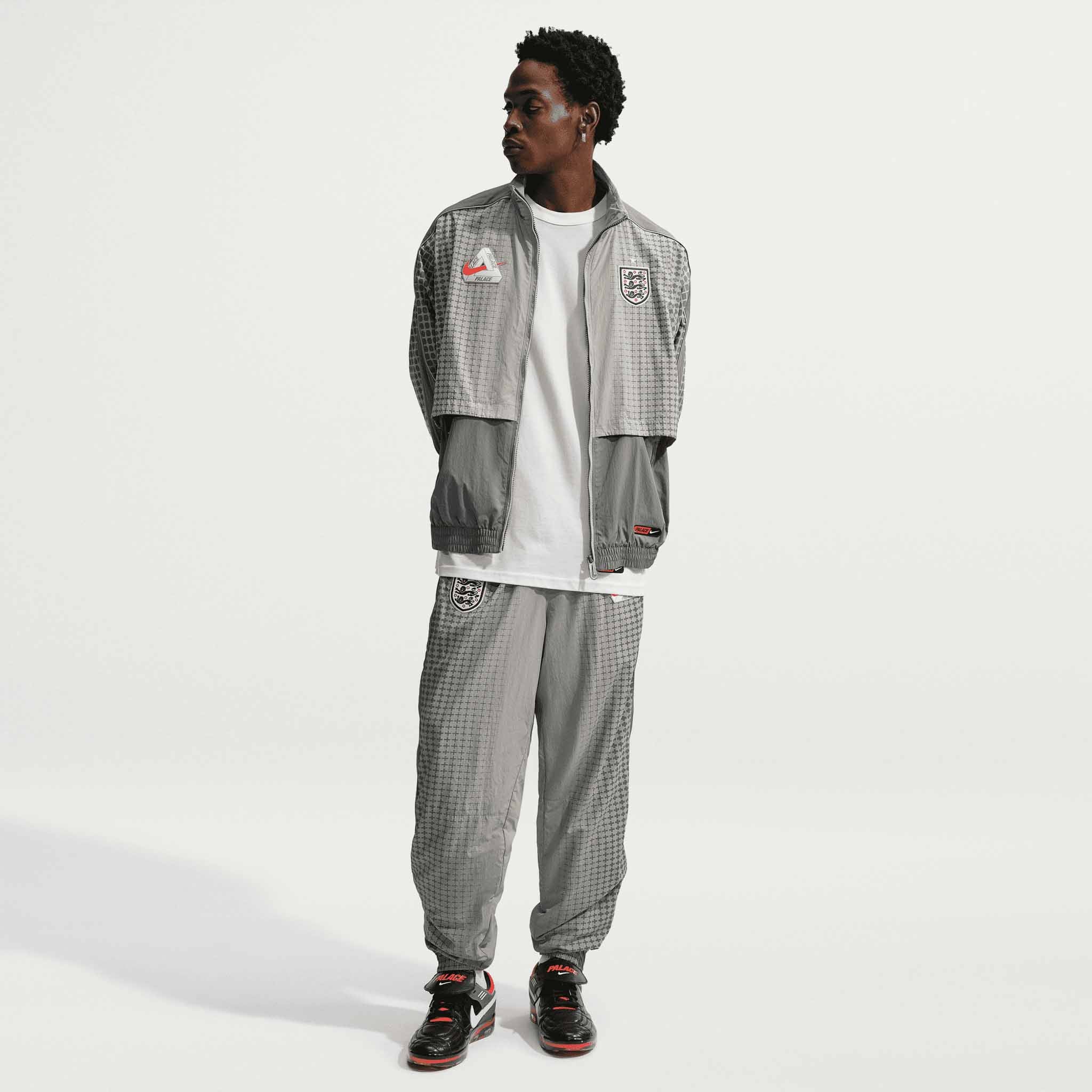 ジャケット・アウター Nike x PALACE Tracksuit Jacket England L England x Palace Track Jacket – Tursi Soccer Store