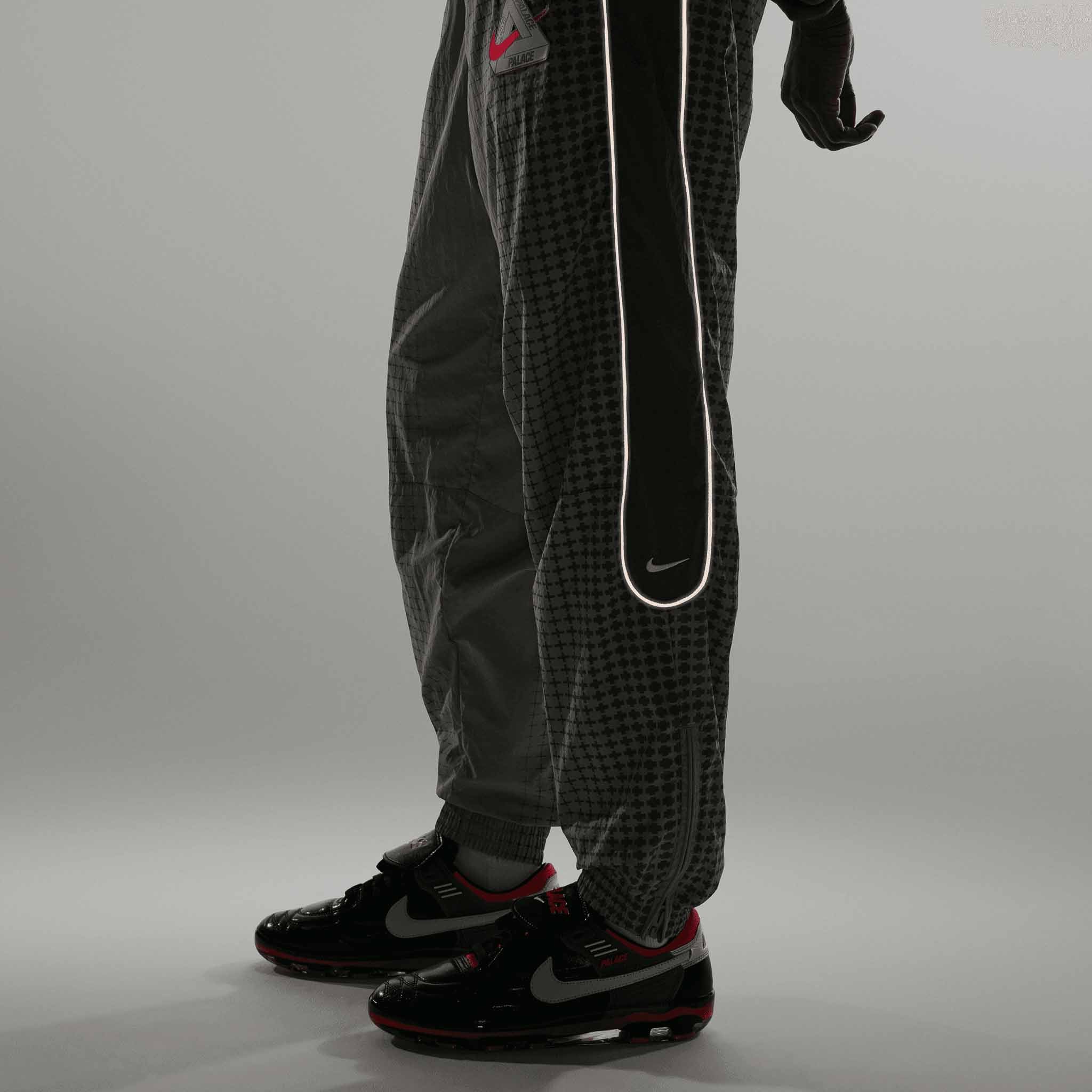 パンツ Nike PALACE Tracksuit Bottoms England L England x Palace Track Pants – Tursi Soccer Store