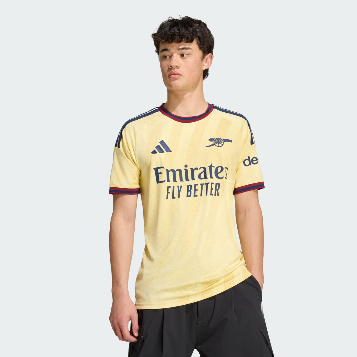 Arsenal 2026/27 Third