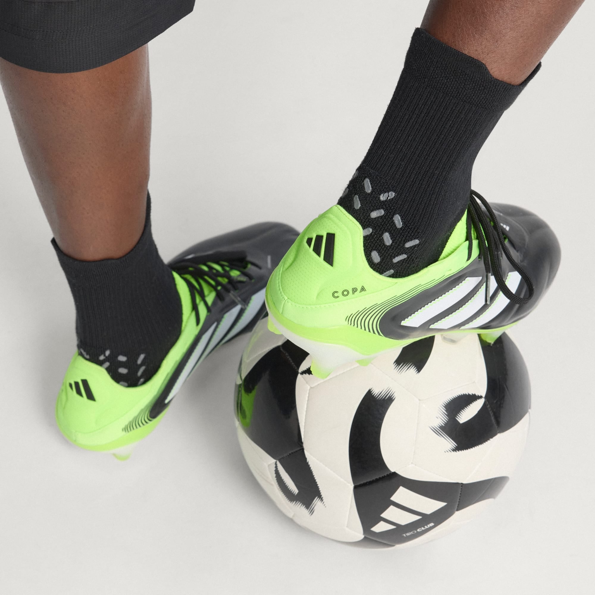 Copa Pure 3 Elite FG [Core Black/White/Lucid Lemon] – Tursi Soccer