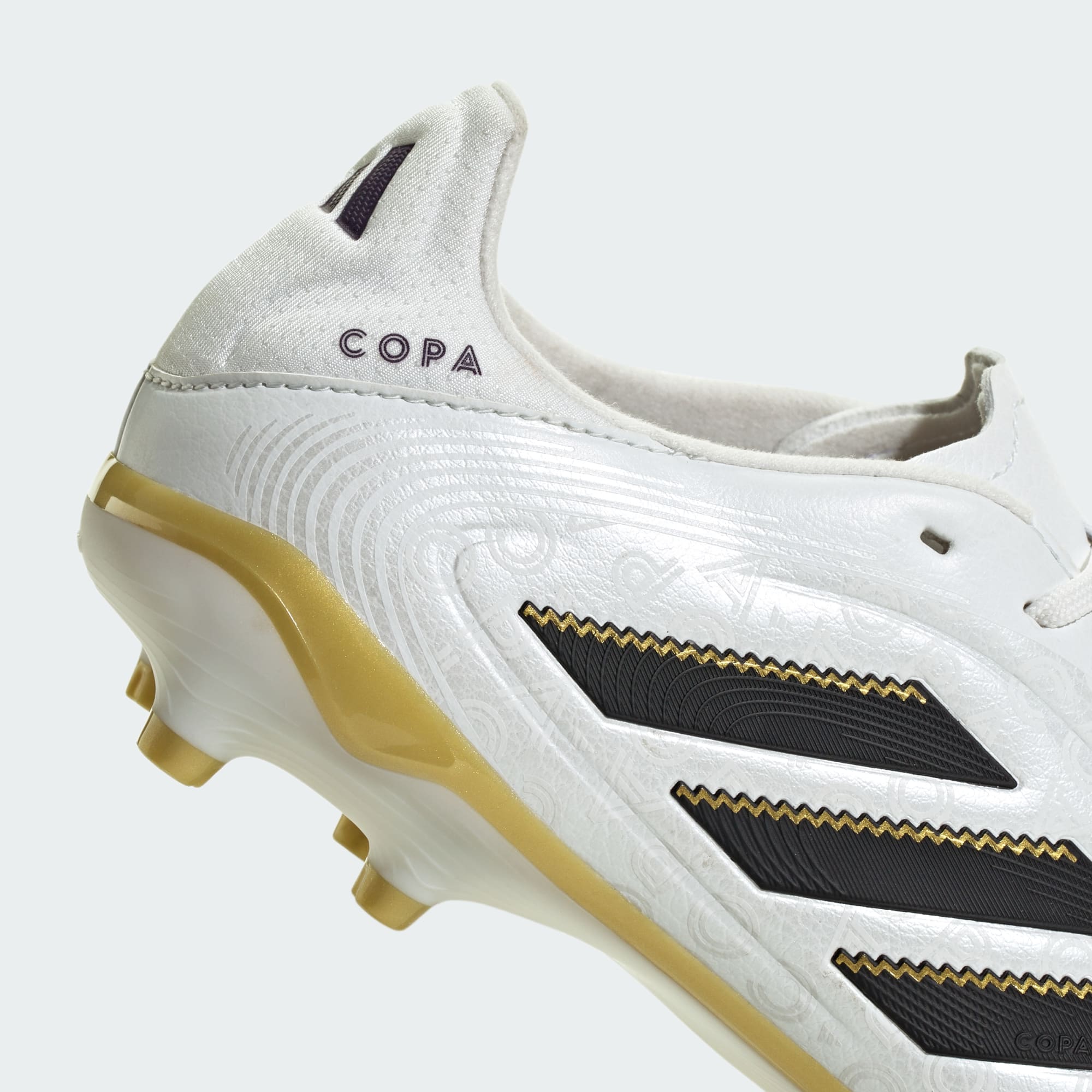 Junior Copa Pure 3 League FG [White/Core Black/Gold]