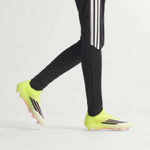 F50 Elite Laceless FG
