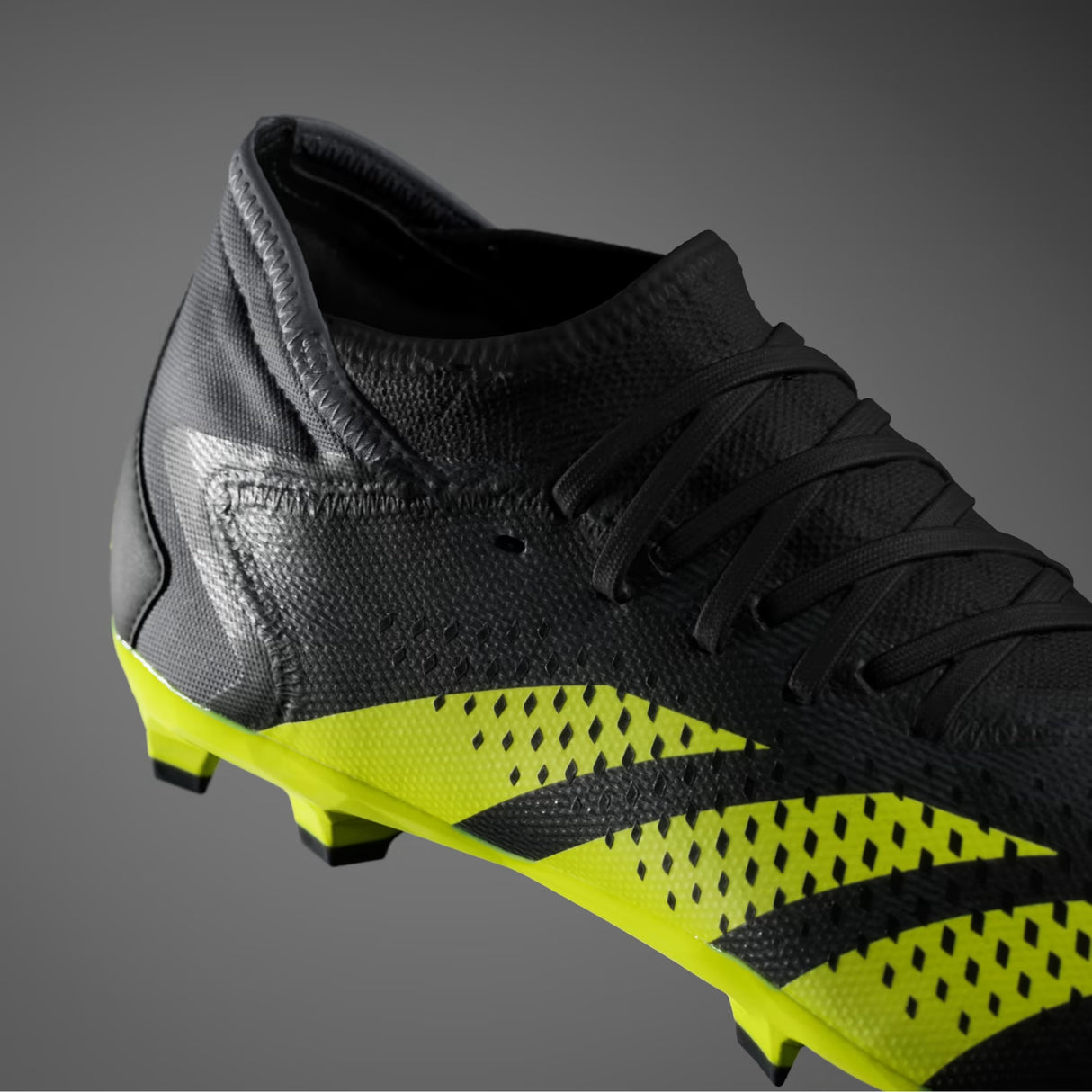 Predator Accuracy Injection.3 FG [Core Black/Solar Yellow]