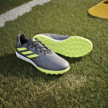 Copa Pure Injection.3 TF [Core Black/Solar Yellow]