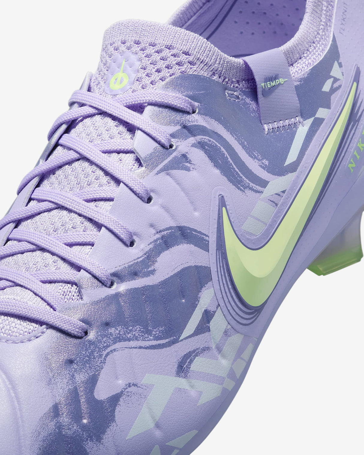 Tiempo Legend 10 Elite FG [Purple Agate/Barely Volt]