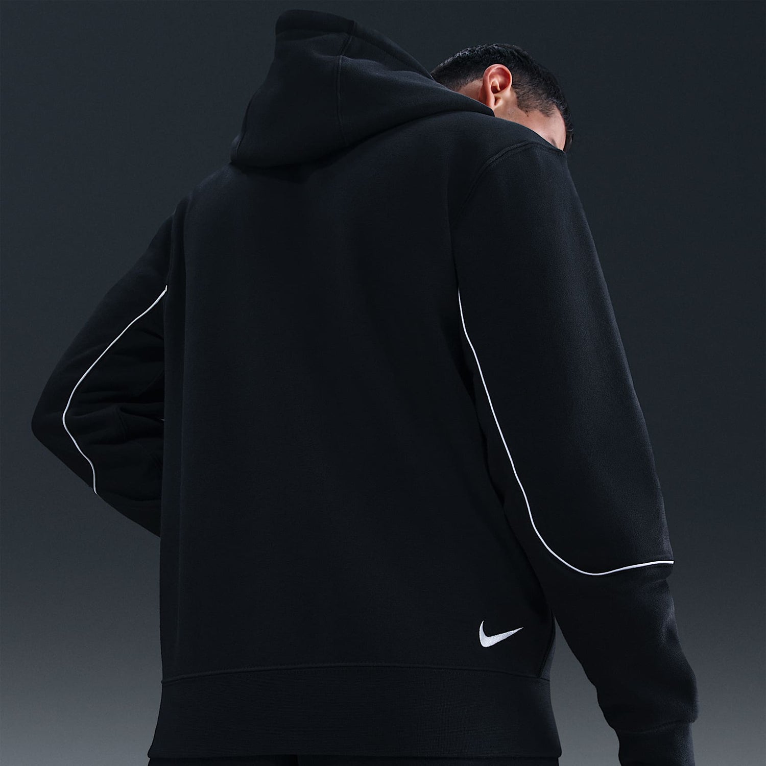Total 90 Club Pullover Hoodie [Black]