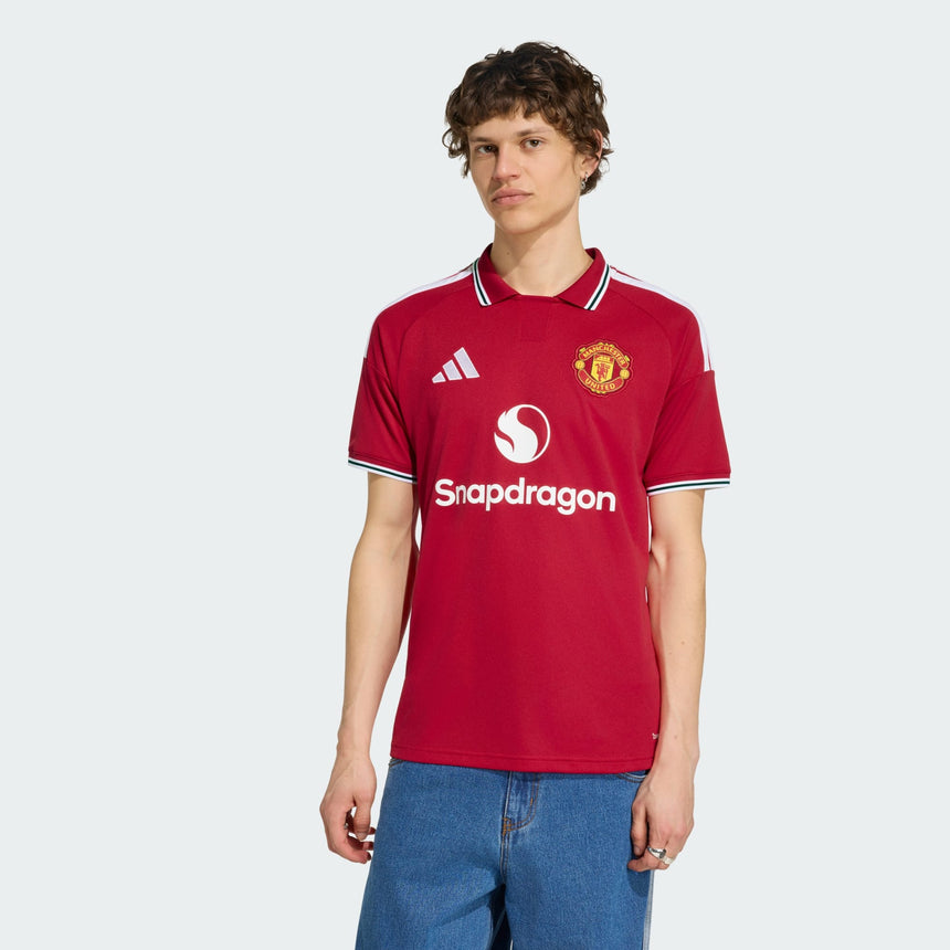 Manchester United 2026/27 Home