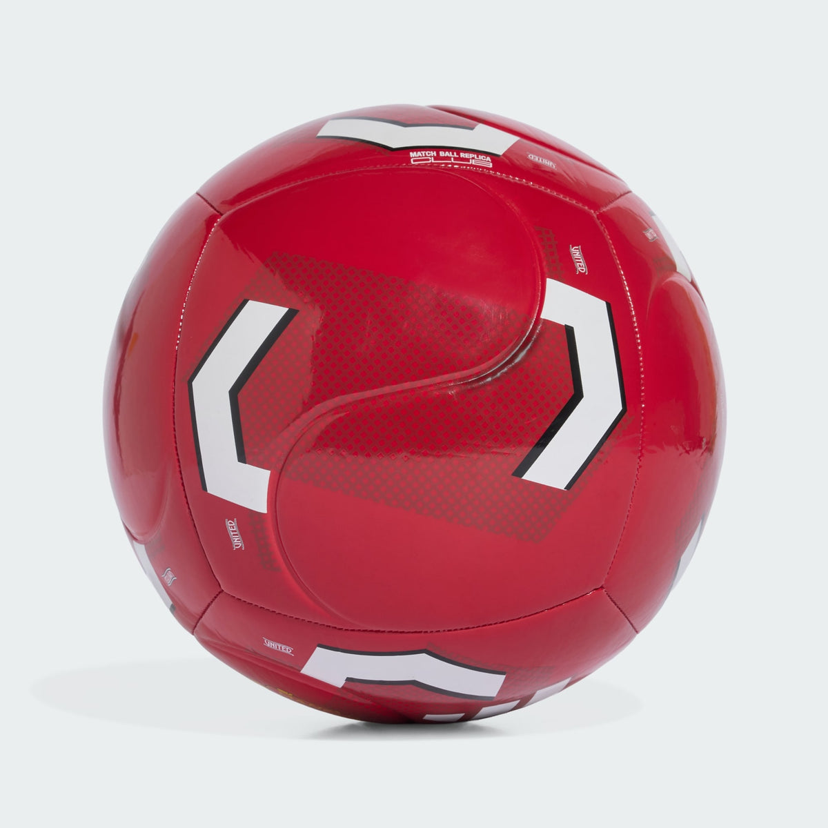 Manchester United 2026/27 Club Ball
