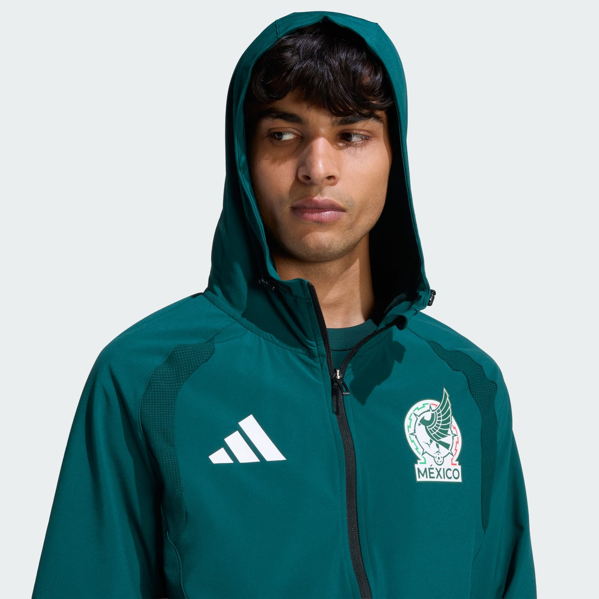 Mexico Tiro Windbreaker