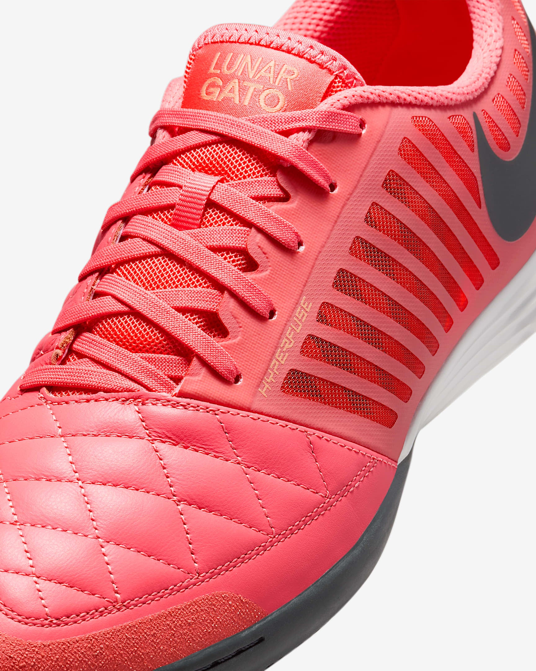 Lunar Gato II IC [Apricot Agate/Anthracite] – Tursi Soccer Store