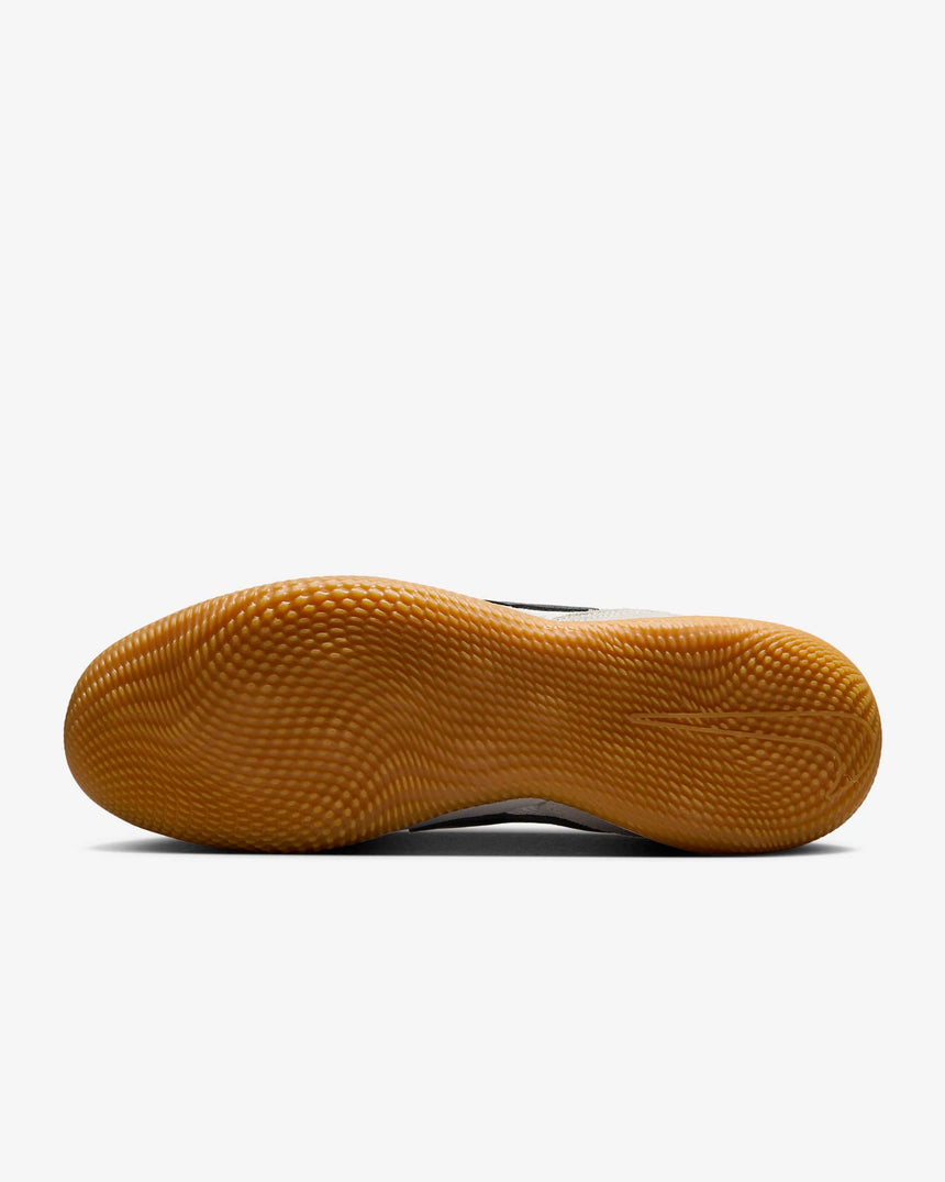 Nike Streetgato [Summit White/Night Forest]