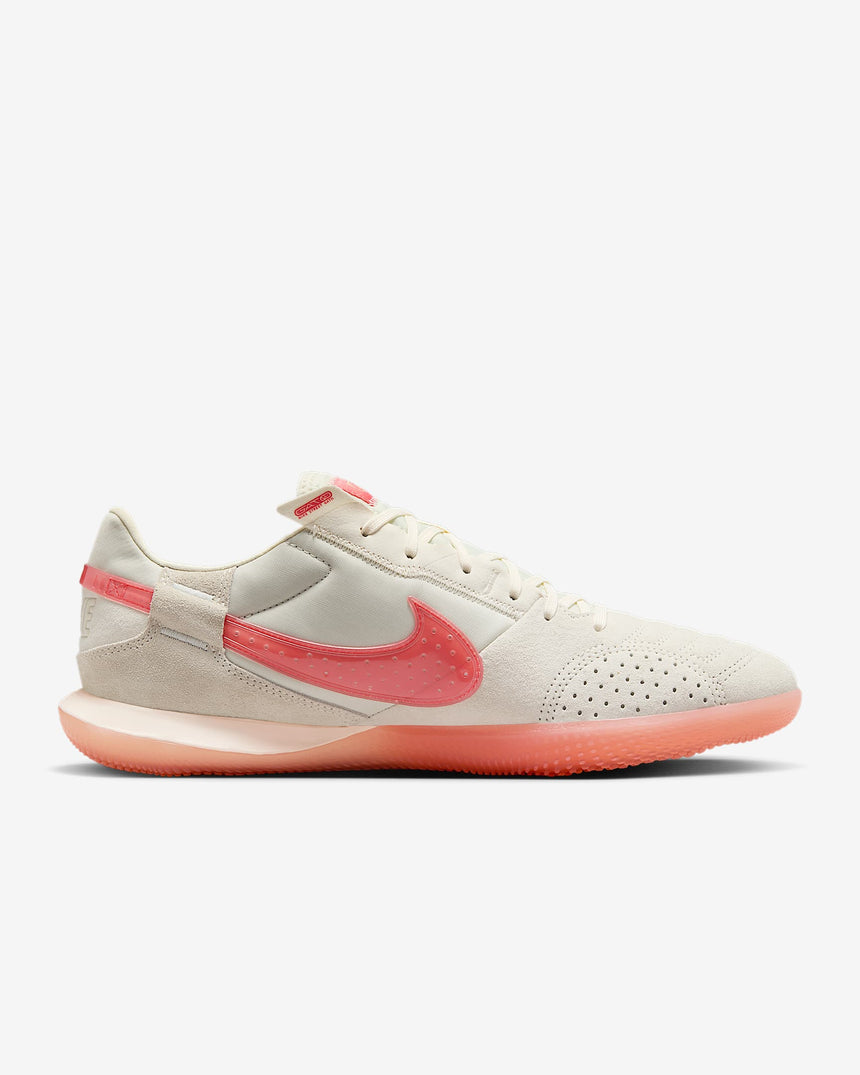 Nike Streetgato IC [Pale Ivory/Apricot Agate]