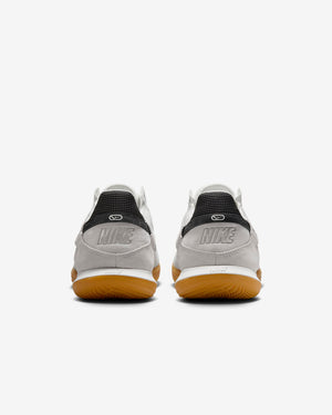 Nike Streetgato [Summit White/Night Forest]