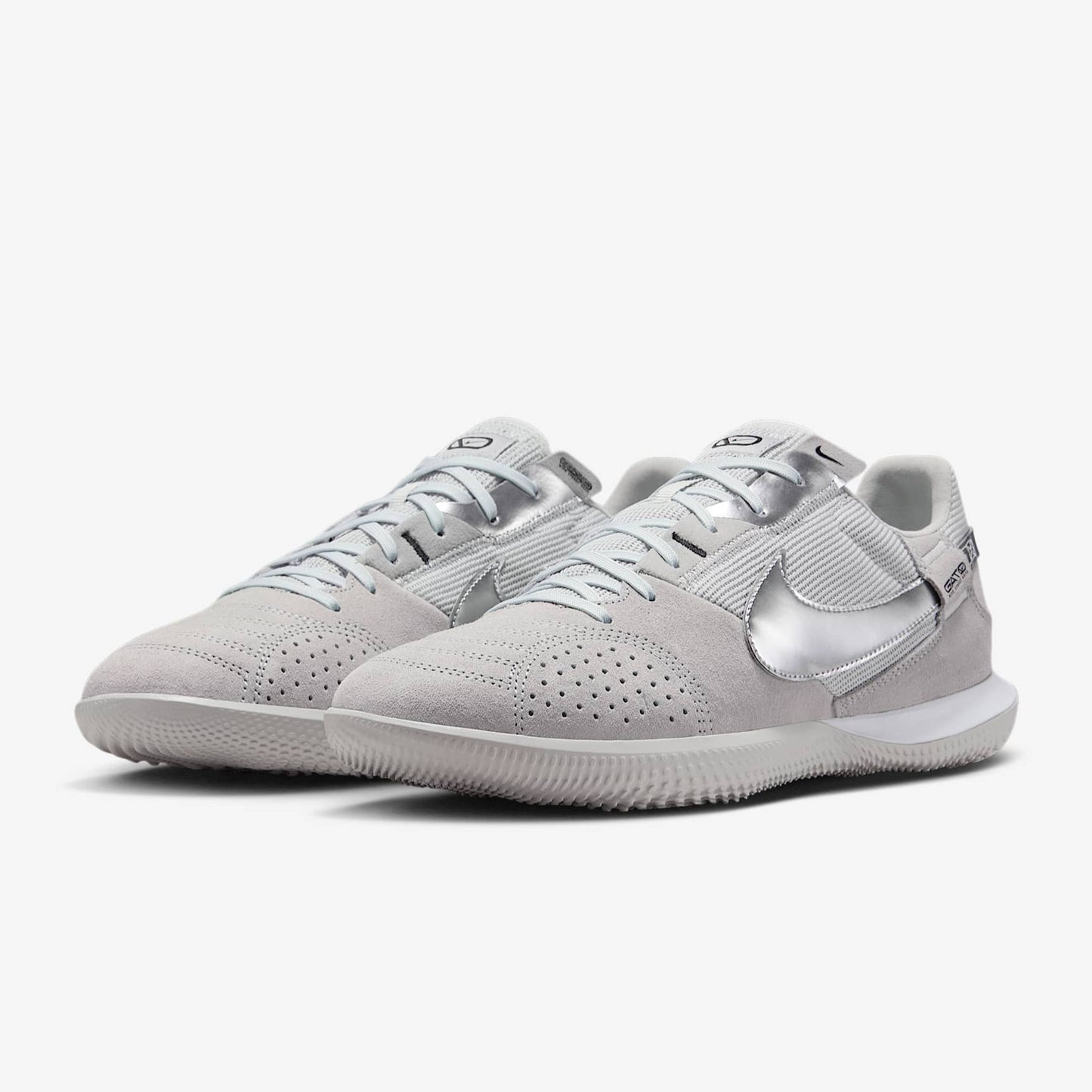 Nike Streetgato IC [Light Smoke Grey/Metallic Silver]