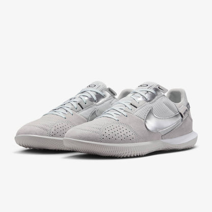 Nike Streetgato IC [Light Smoke Grey/Metallic Silver]