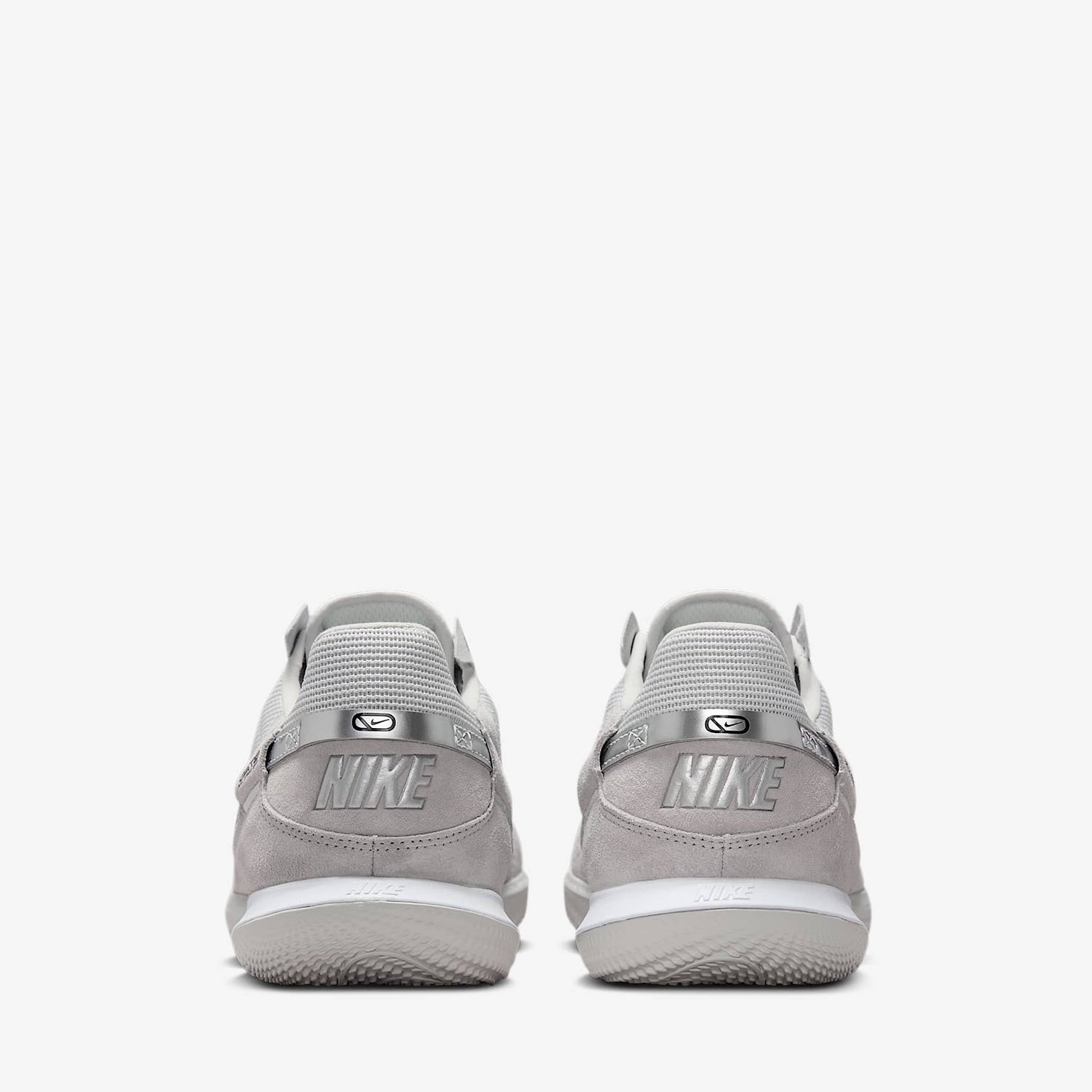 Nike Streetgato IC [Light Smoke Grey/Metallic Silver]