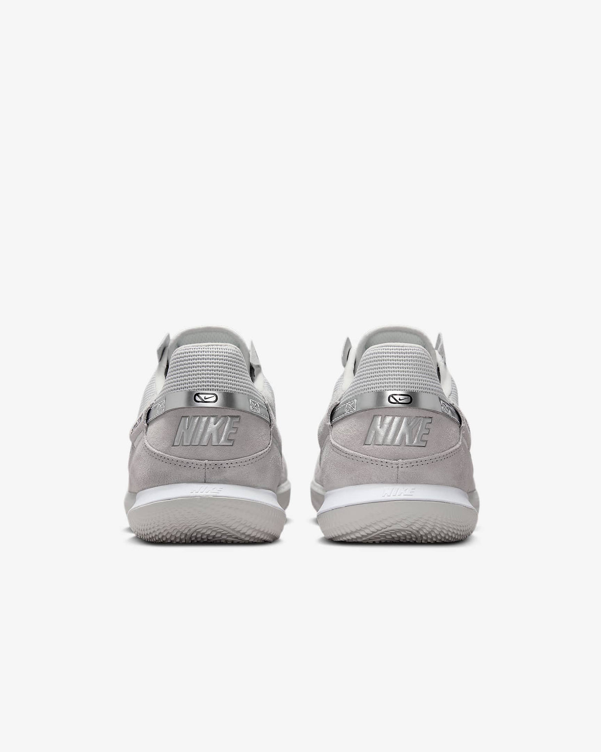 Nike Streetgato IC [Light Smoke Grey/Metallic Silver]