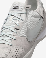 Nike Streetgato IC [Light Smoke Grey/Metallic Silver]