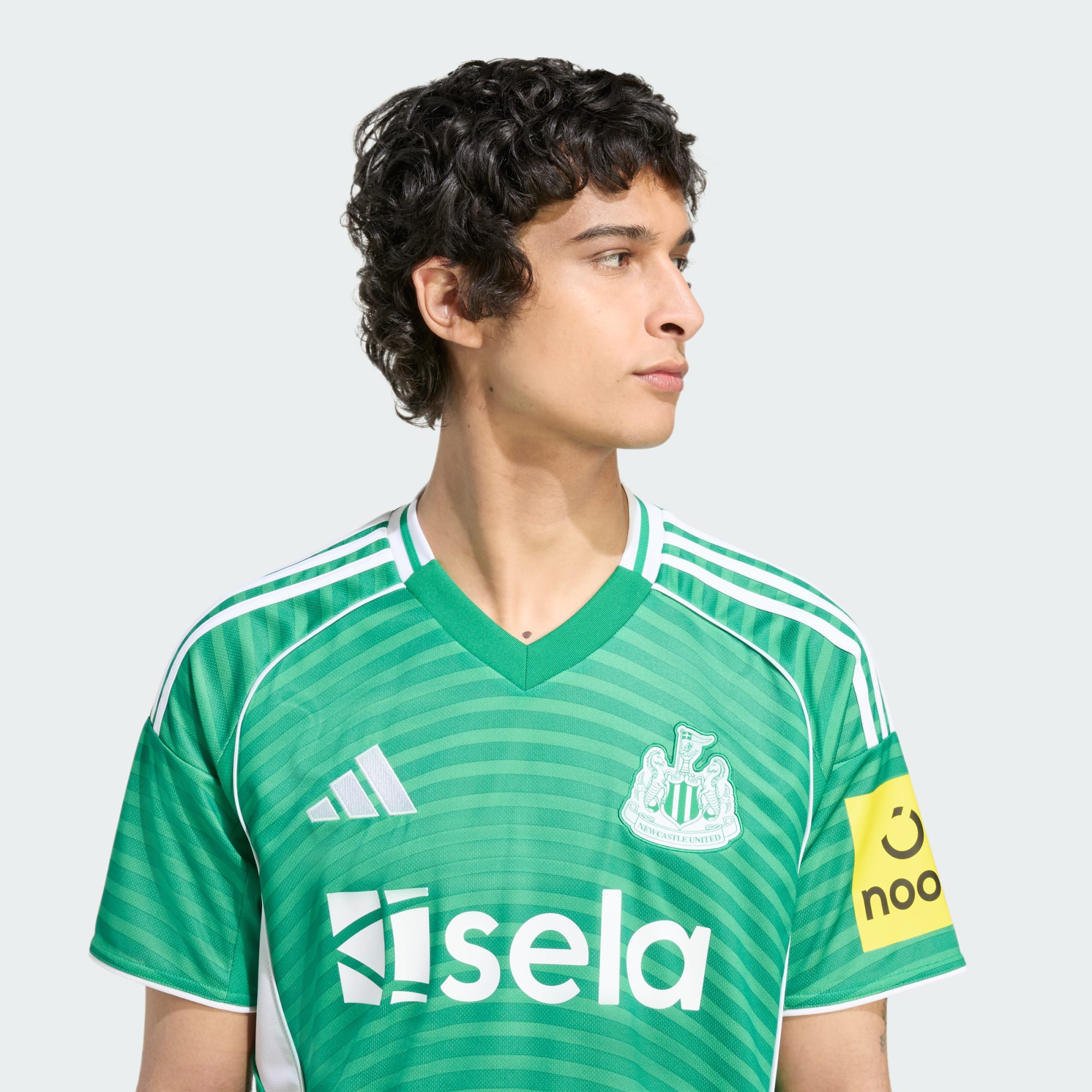 Newcastle United 2025/26 Away Jersey