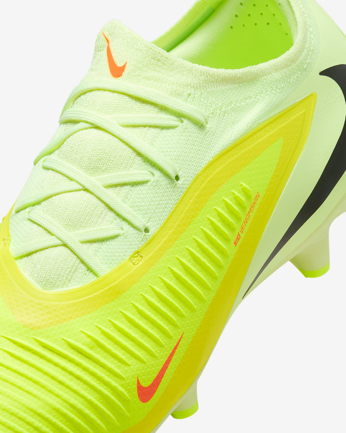 Phantom 6 Low Pro FG [Hyper Crimson/Limelight]