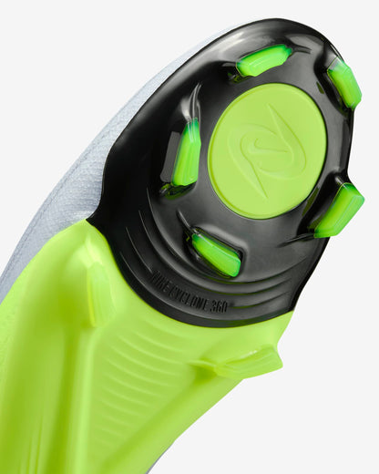 Phantom GX 2 Pro FG [Metallic Silver/Black/Volt]