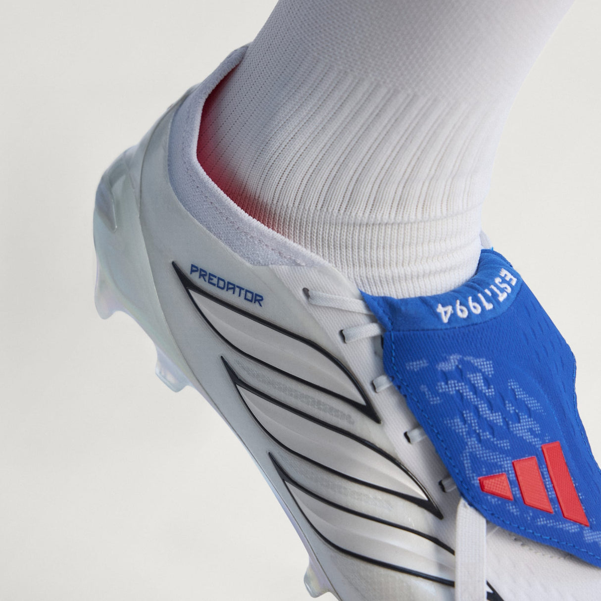 Predator Elite FT "JB" FG [White/Metallic Silver/Royal Blue]