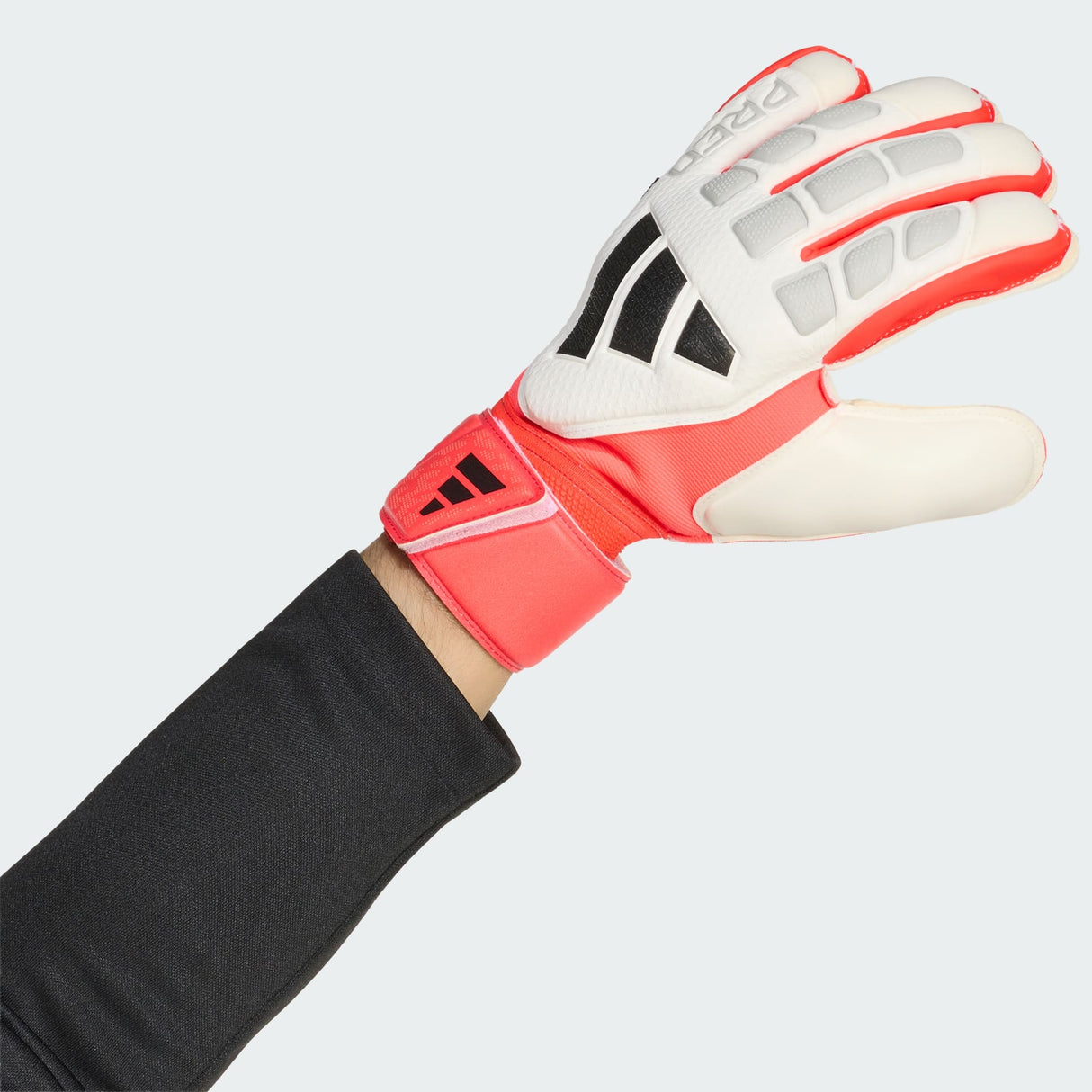 Predator Match Fingersave Gloves [White/Lucid Red]